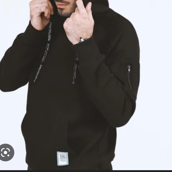 93 Brand Sweater - Picture 2 of 4